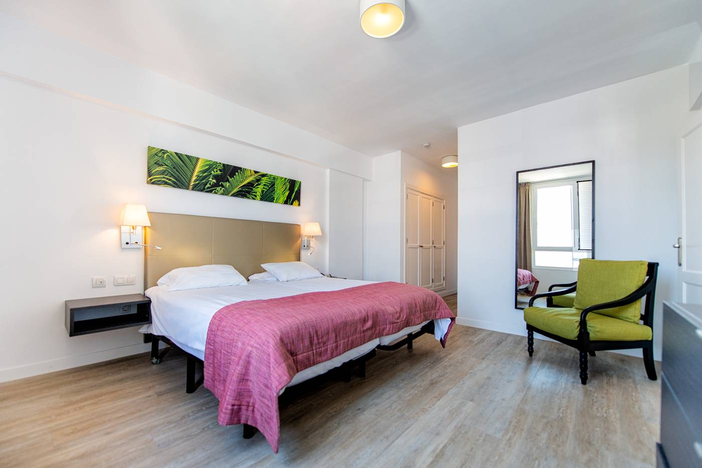 Atlantic-Holiday-Room-26