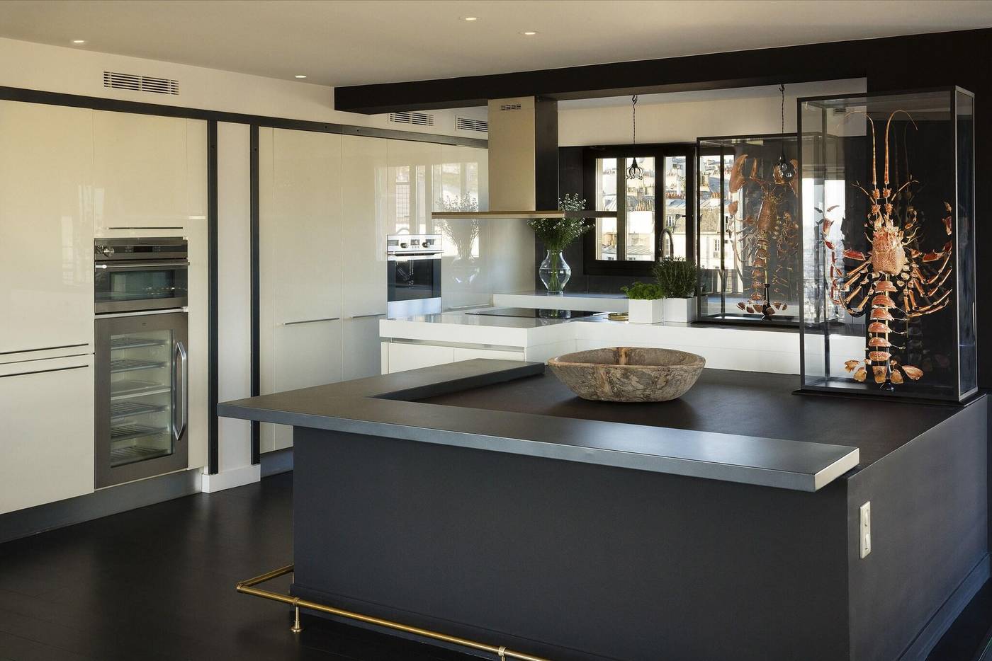 Le-Chat-Noir-Room-53