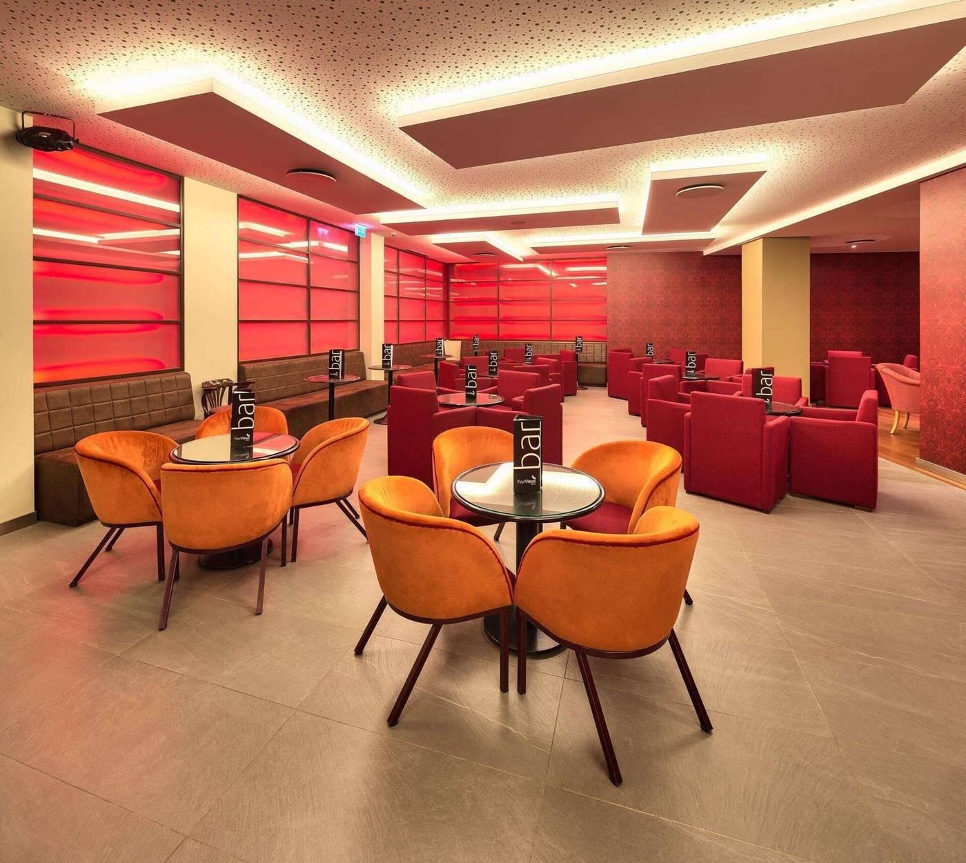 The-Views-Monumental-Bar-52