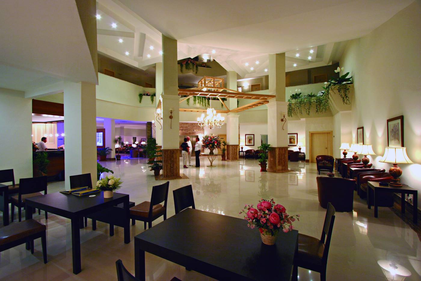 Febeach-Hotel-Side-Lobby-21