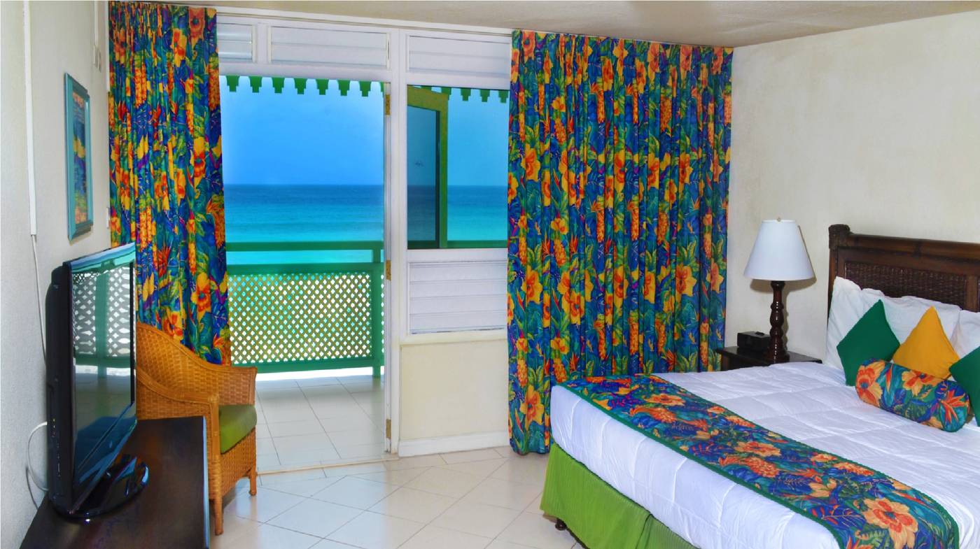 Coral-Mist-Beach-Hotel-Room-13
