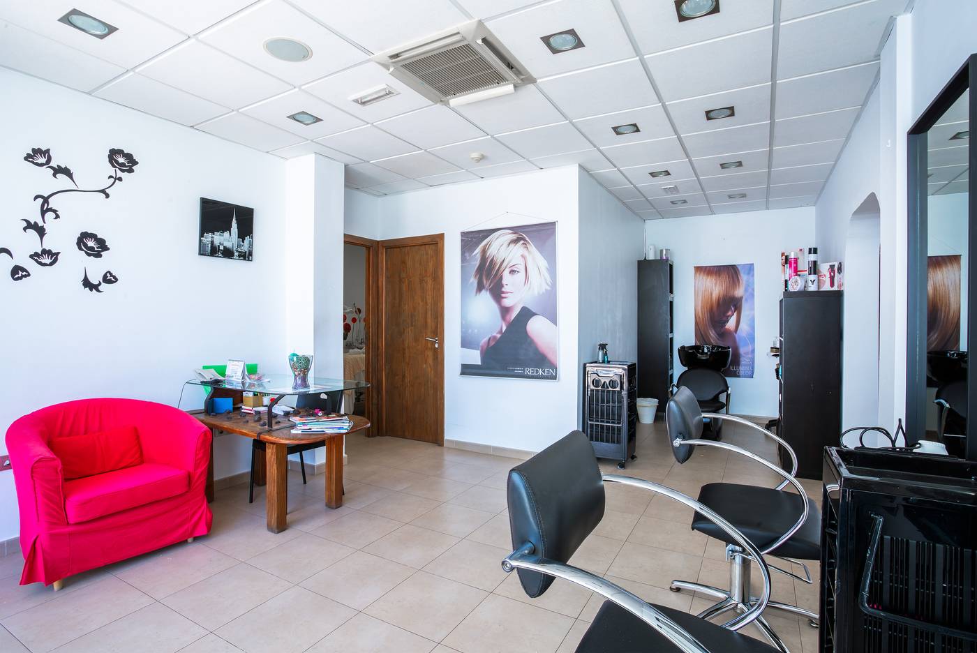 Las-Costas-Sports-and-Entertainment-21