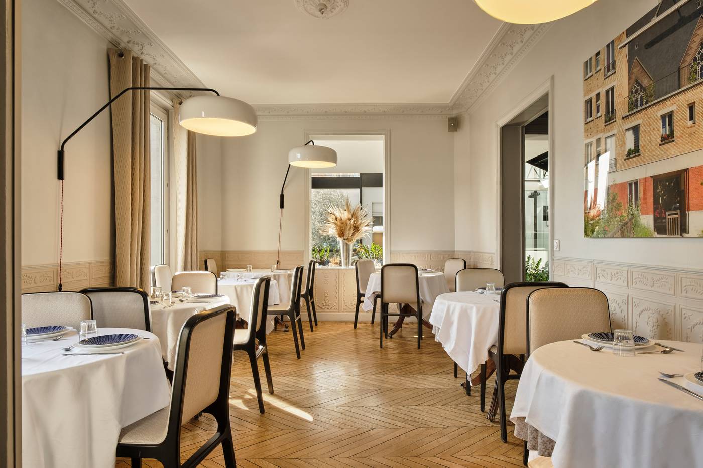 Hotel-Atrium-Restaurant-15