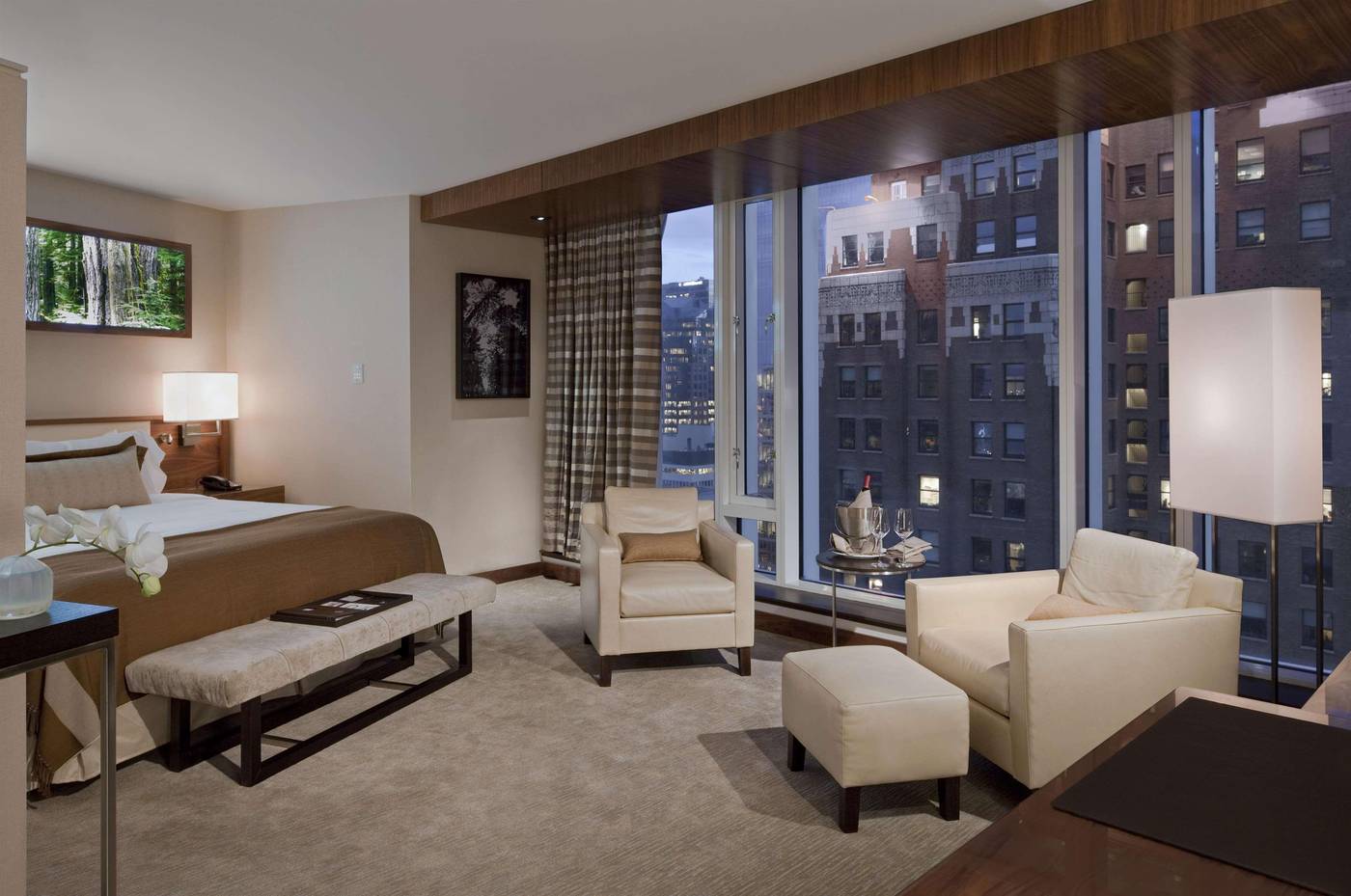 Fairmont-Pacific-Rim-Room-52