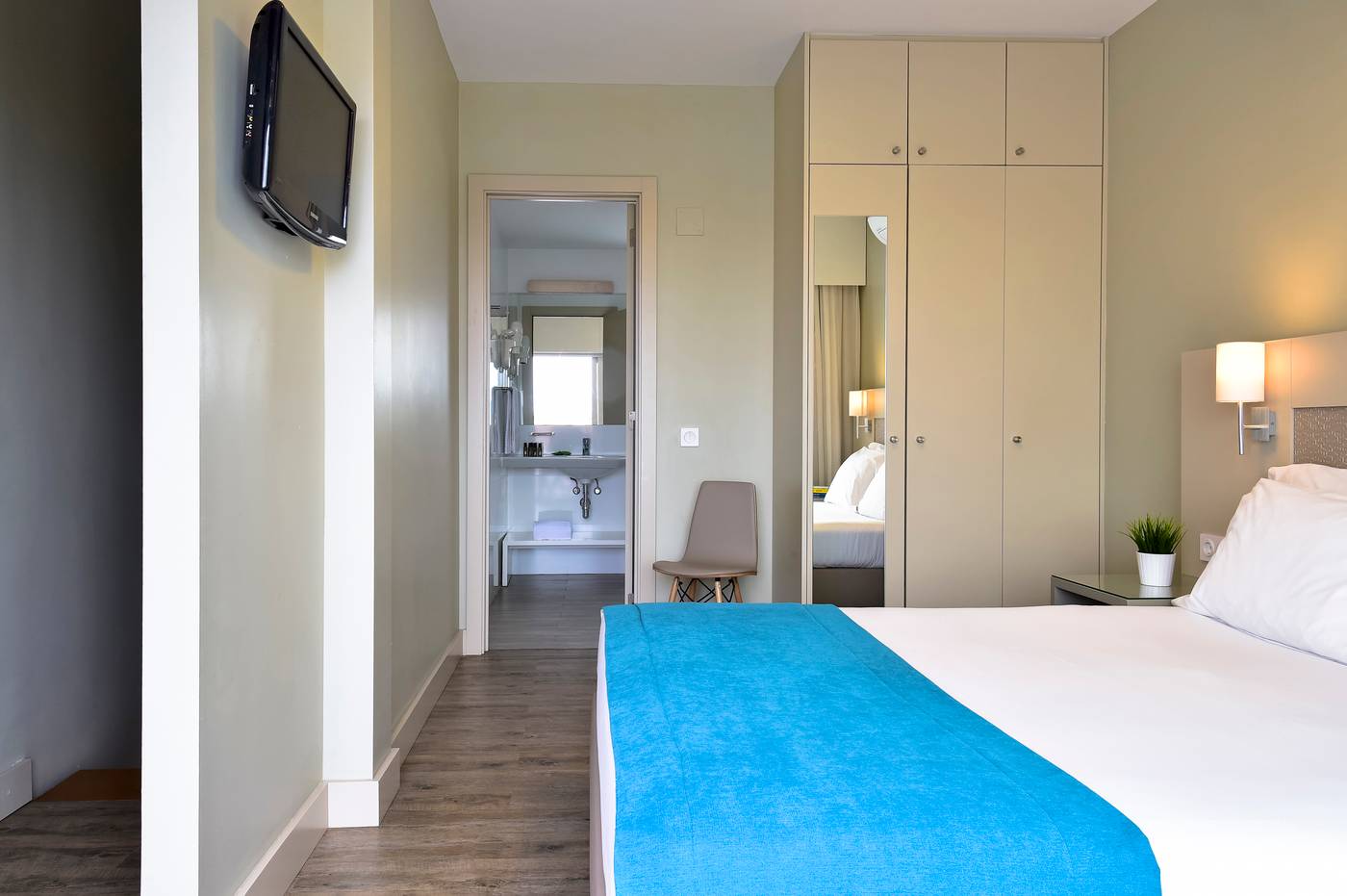 Aqualuz-Suite-Hotel-Apartamentos-Room-21