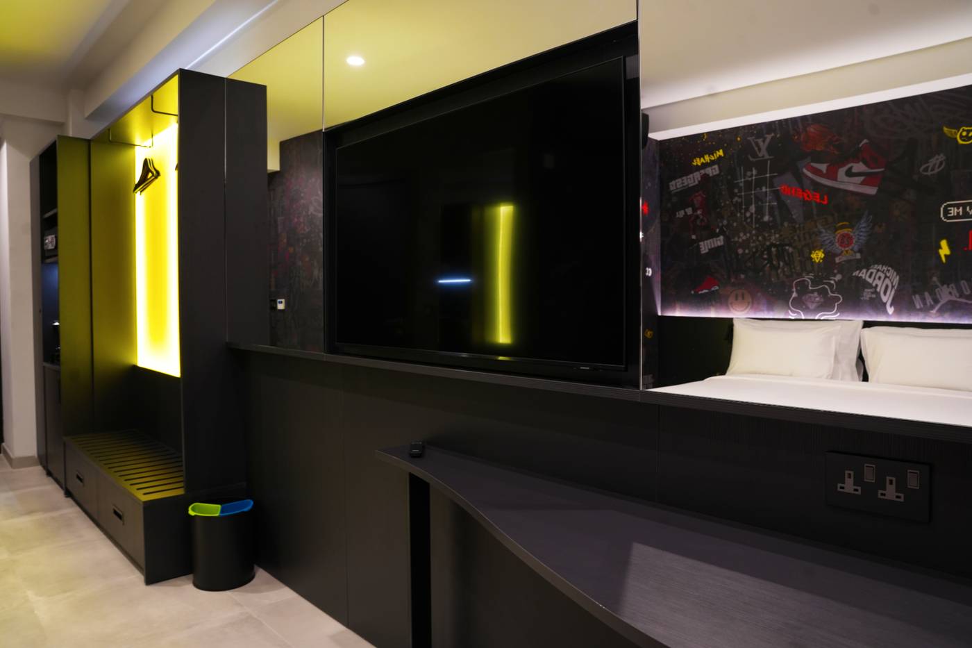 So-City-Hotel-Room-37