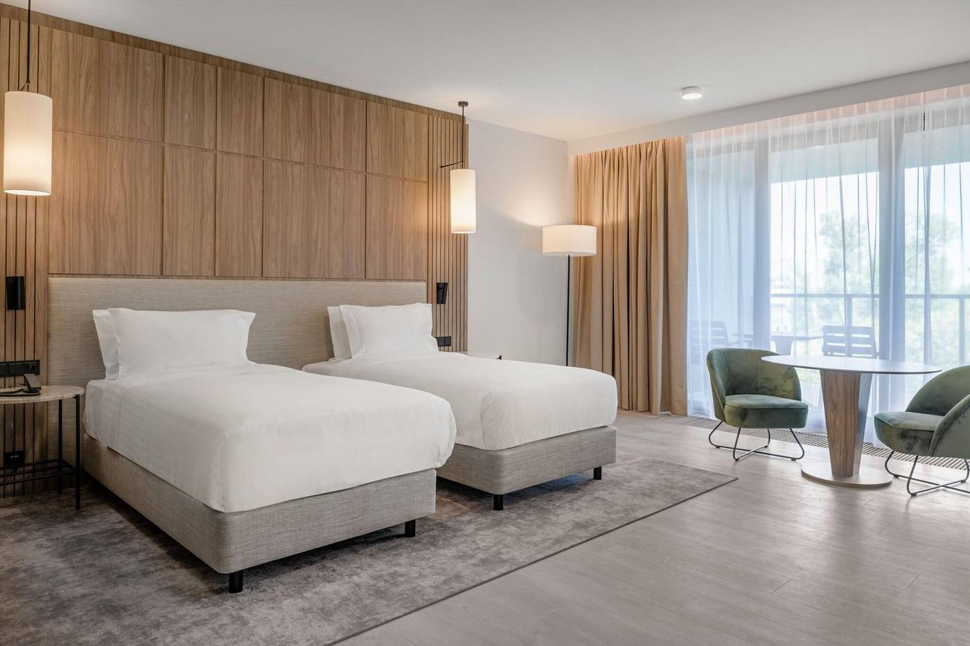 AC-Hotel-by-Marriott-Krakow-Room-30