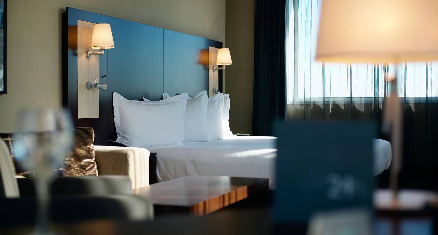 Ac-Hotel-By-Marriott-Berlin-Humboldthain-Park-Room-28