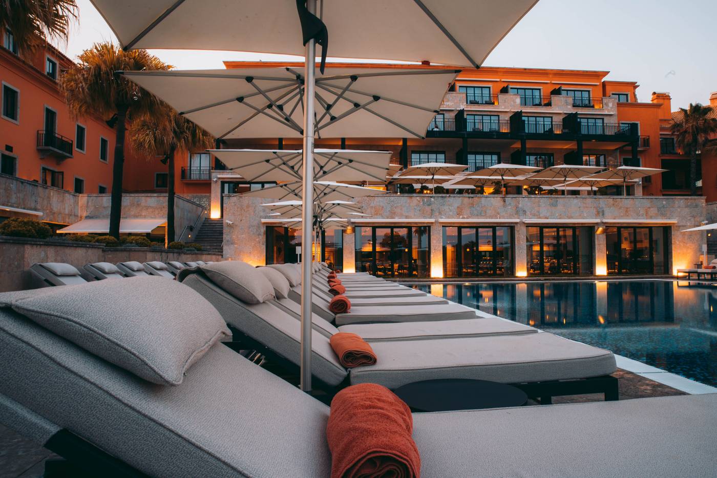 Grande-Real-Villa-Italia-Hotel---Spa-Pool-4