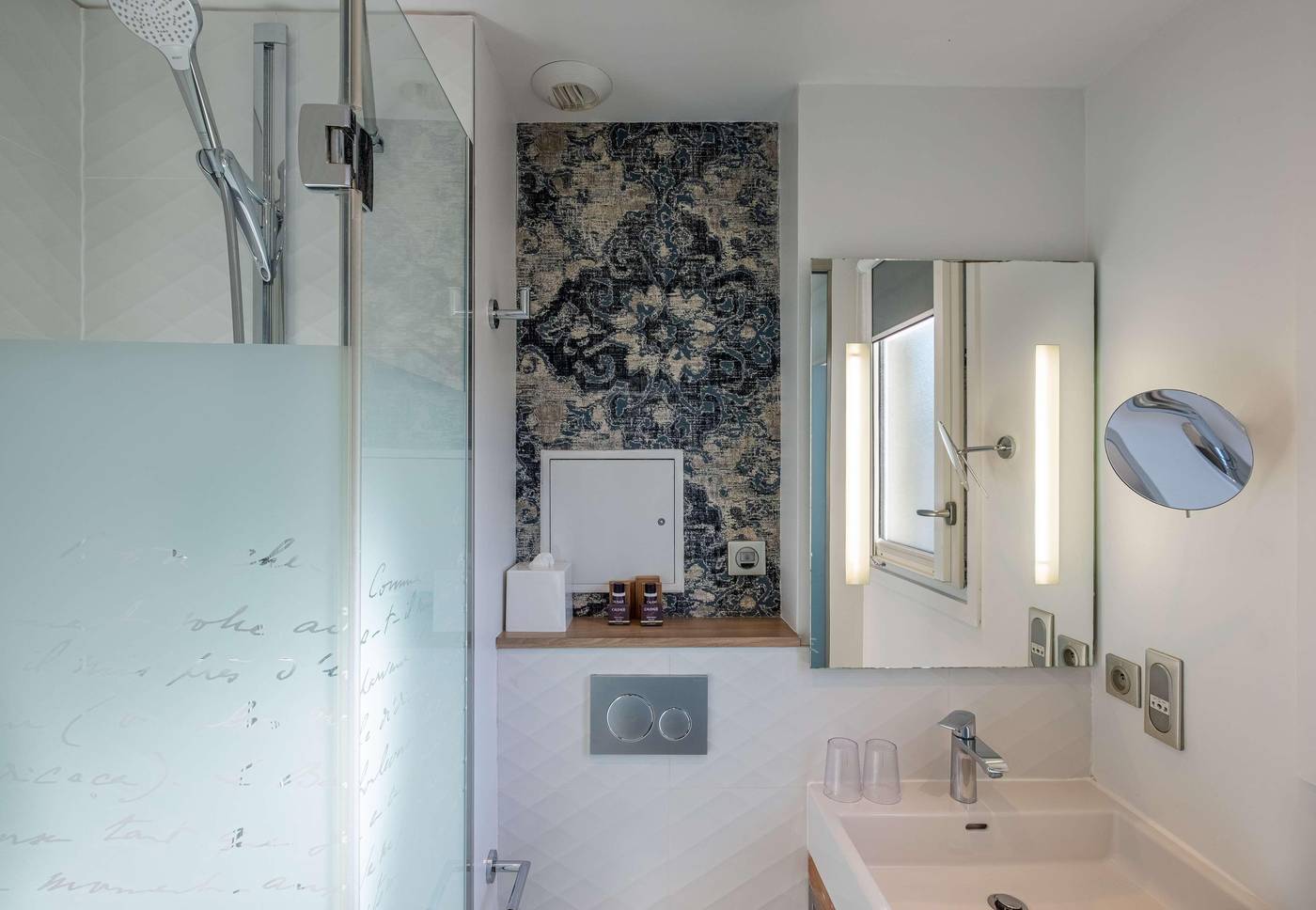 Hotel-Litteraire-Le-Swann--BW-Premier-Collection-Room-50