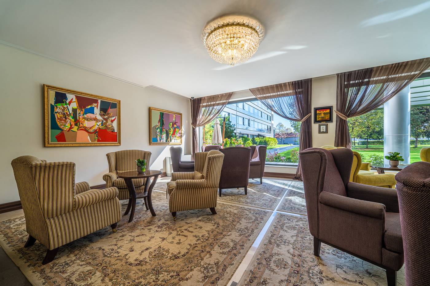 Imperial-Plovdiv-a-member-of-Radisson-Individuals-Lobby-13