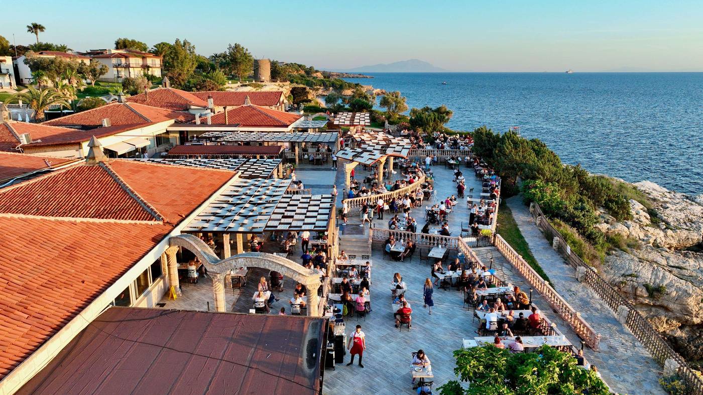 Club-Resort-Atlantis-Restaurant-9