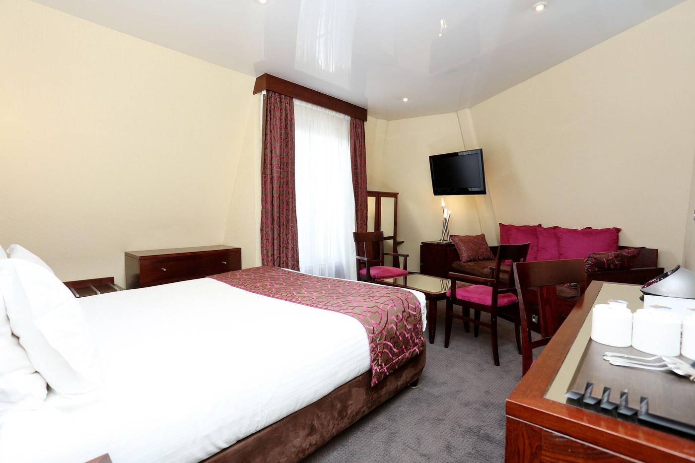 Grand-Hotel-Francais-Room-43