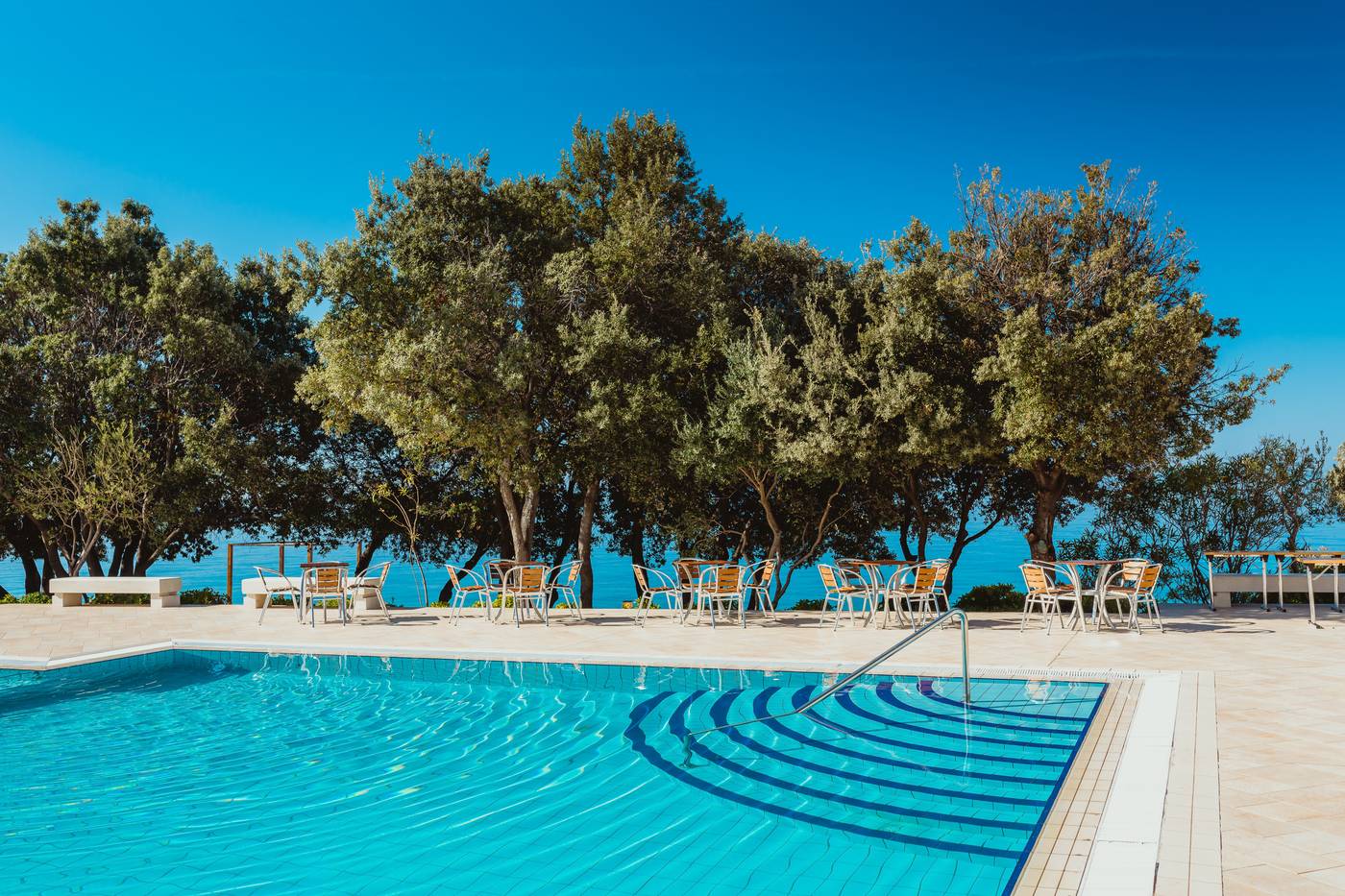 Luna-Island-Hotel-Pool-12