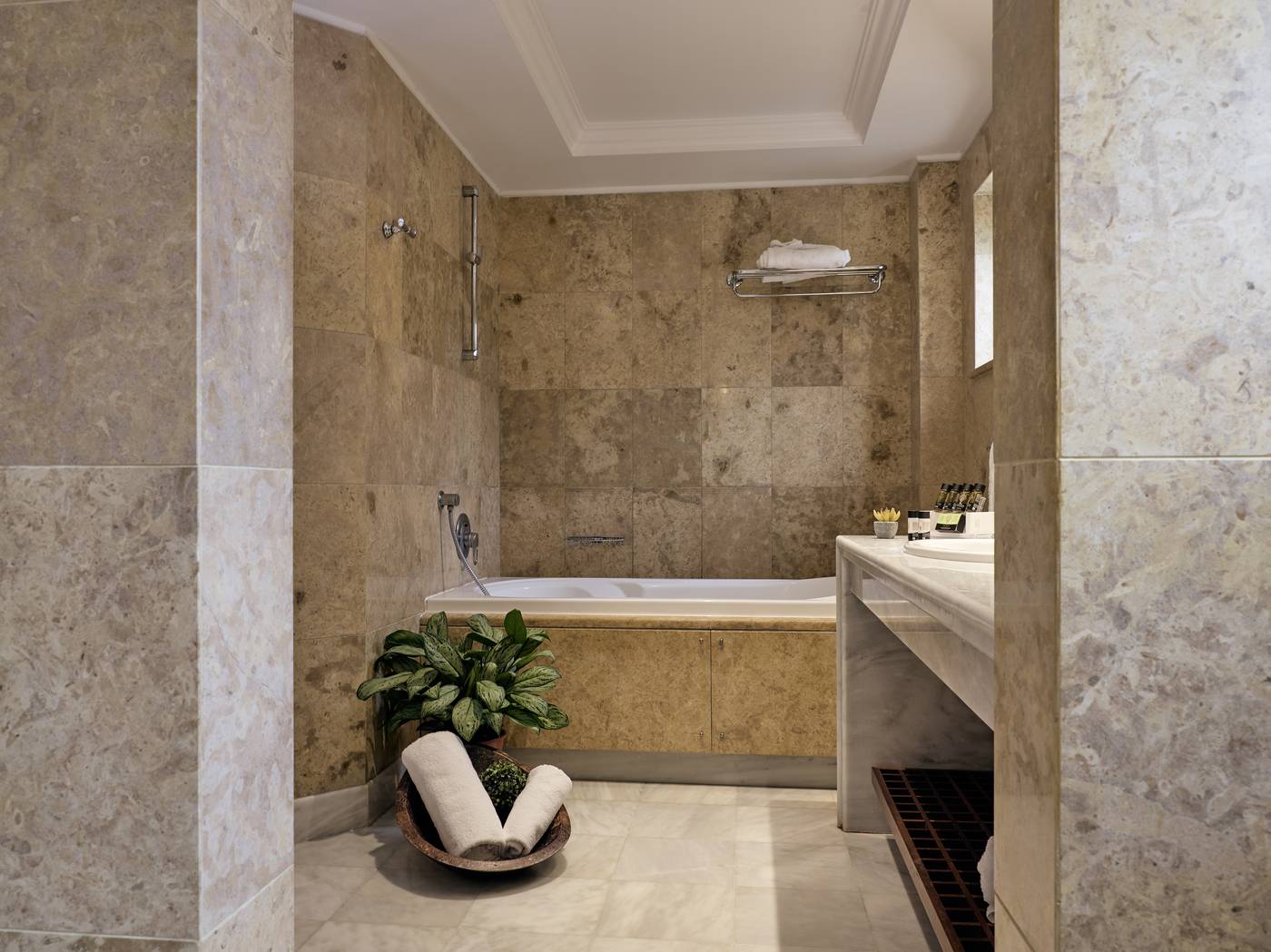 Pilot-Beach-Resort-Room-68