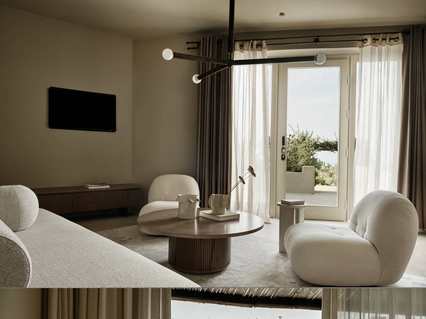 Andronis-Concept-Wellness-Resort-Room-24