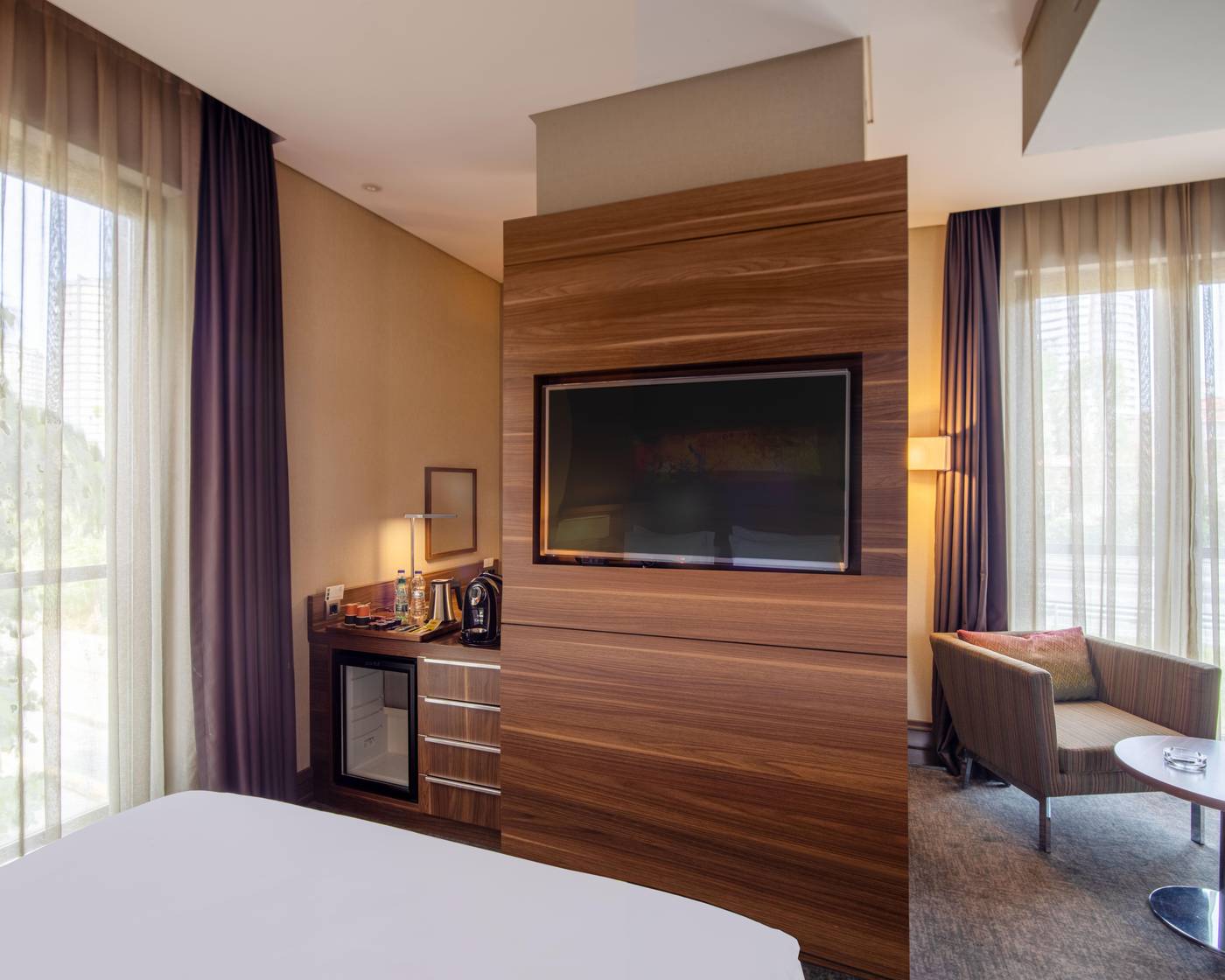 Holiday-Inn-Istanbul-Kadikoy-Room-36