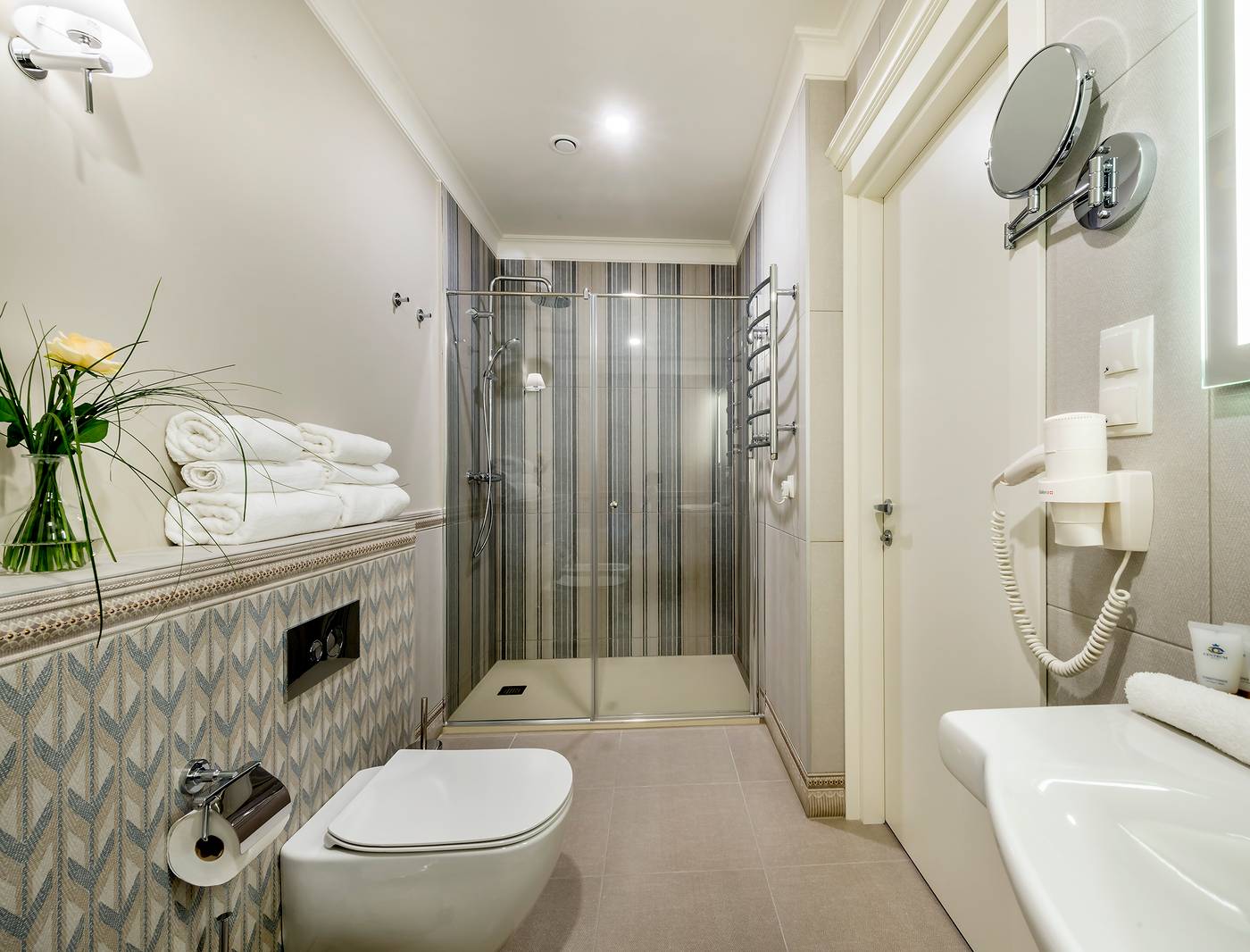 Ratonda Centrum Hotels-Lithuania-VILNIUS-Room-6
