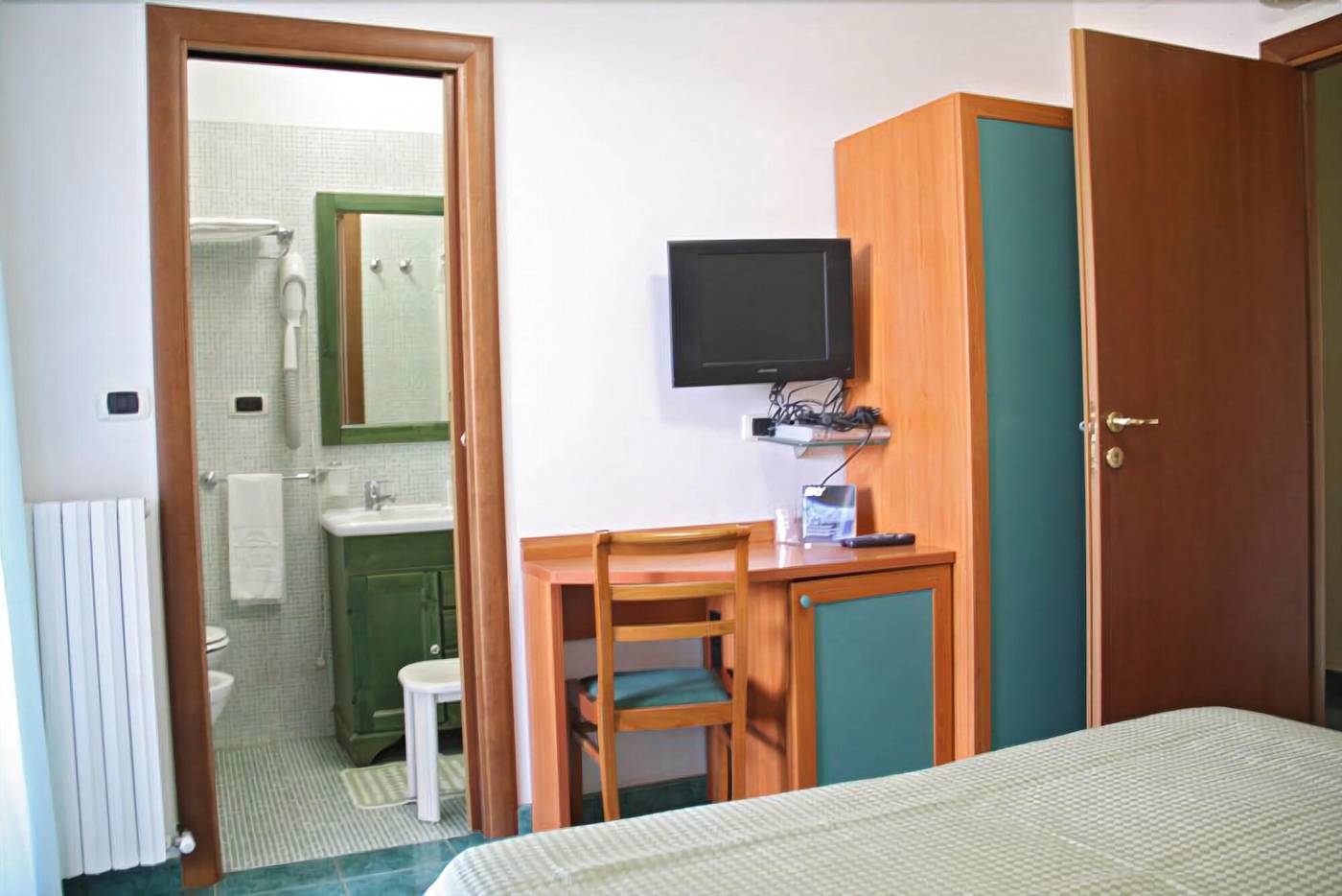 Hotel-Sole-Room-19