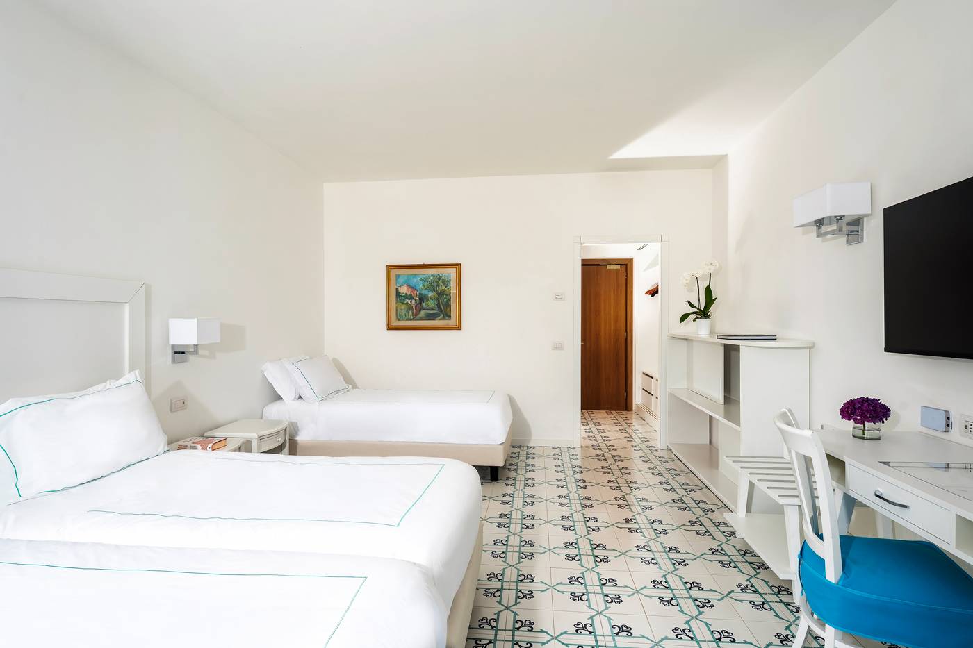 Grand-Hotel-Vesuvio-Room-18