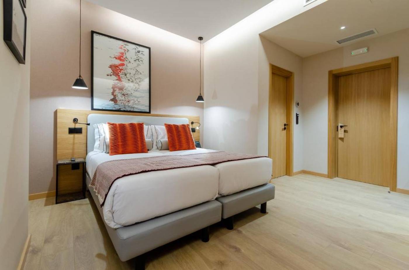 Rossio-Plaza-Hotel-Room-20