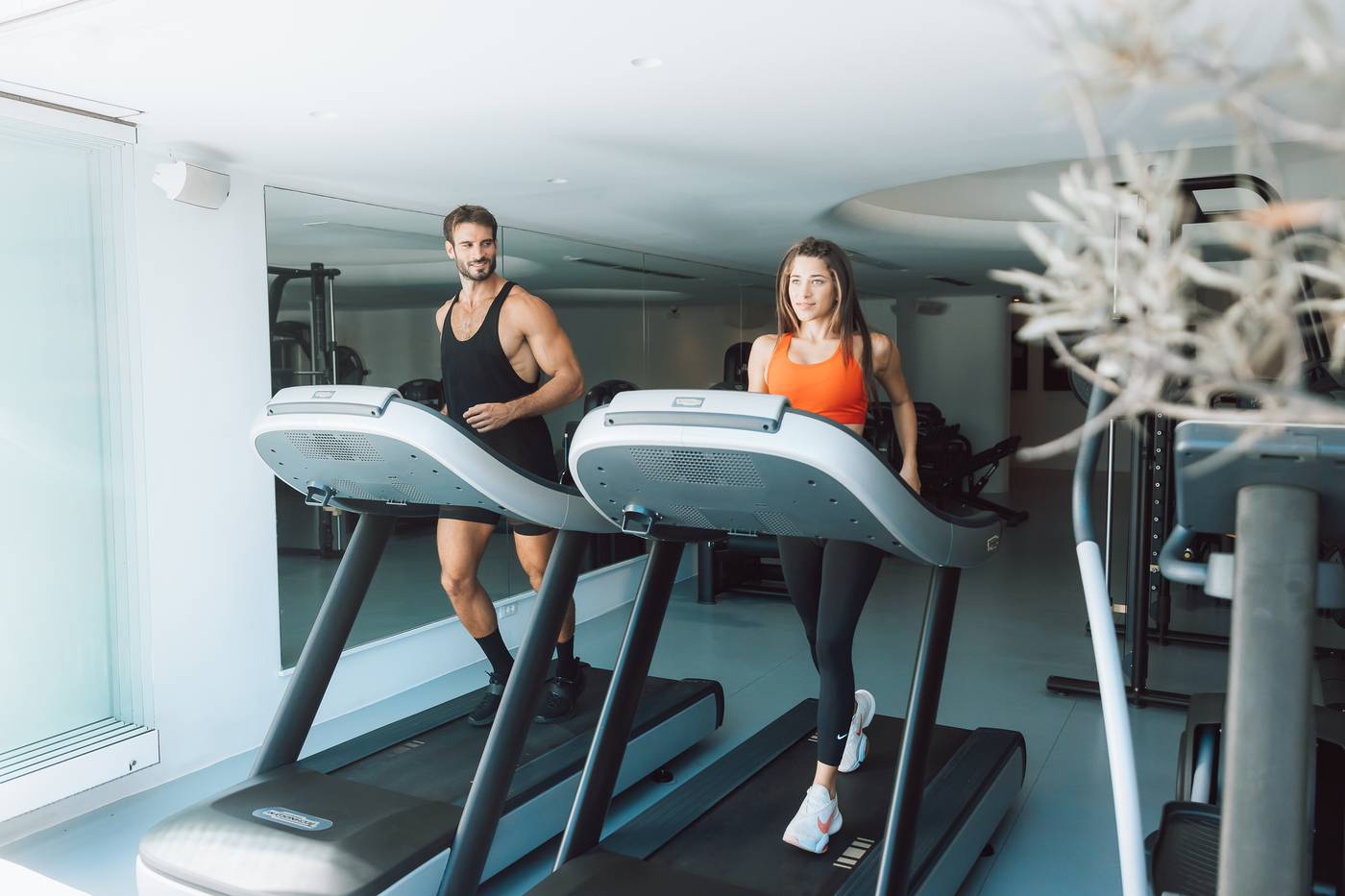 Mykonos-Blanc-Hotel-Sports-and-Entertainment-73