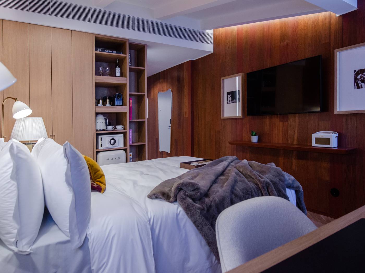 Browns-Avenue-Hotel-Room-45