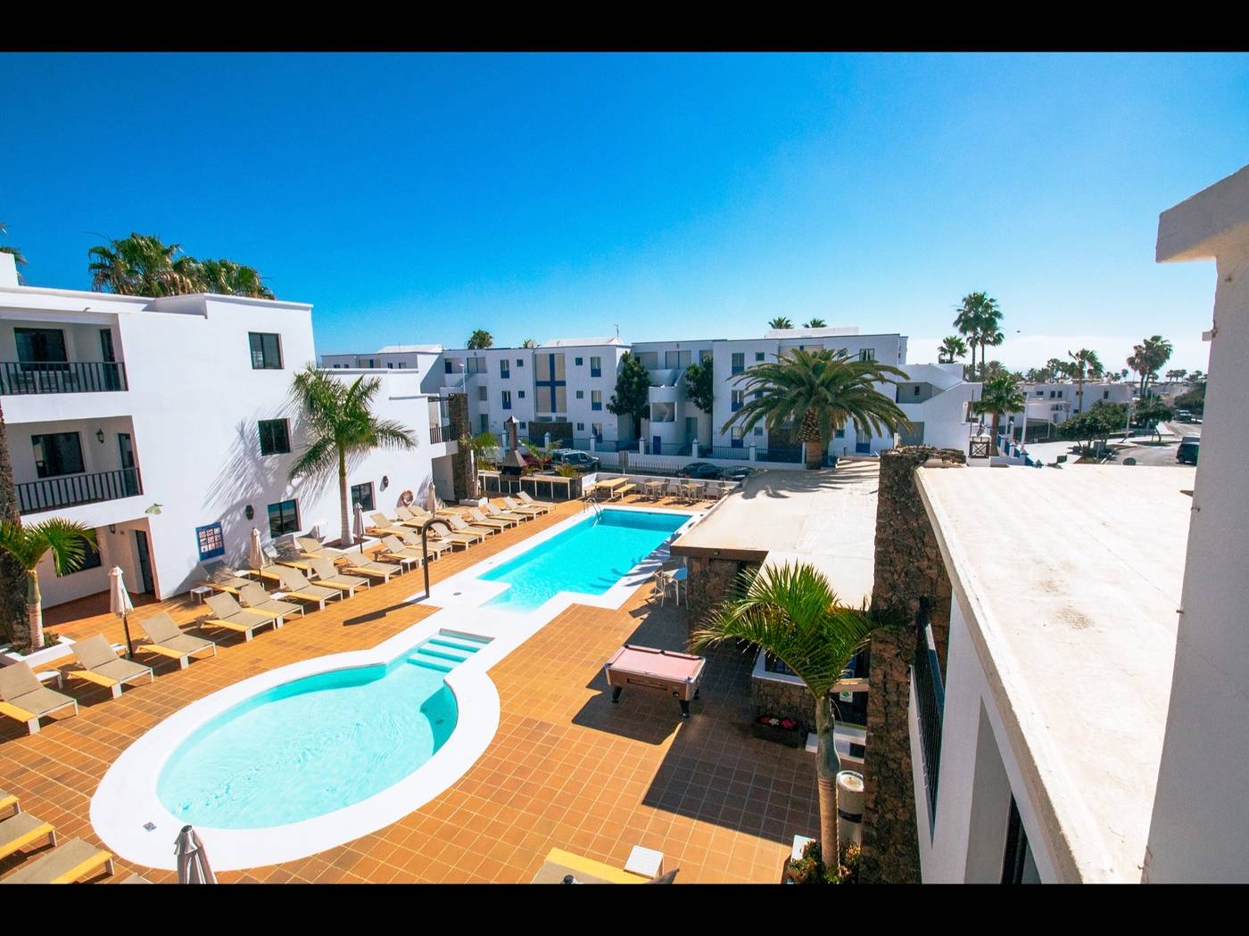 Club-Atlantico-Pool-9