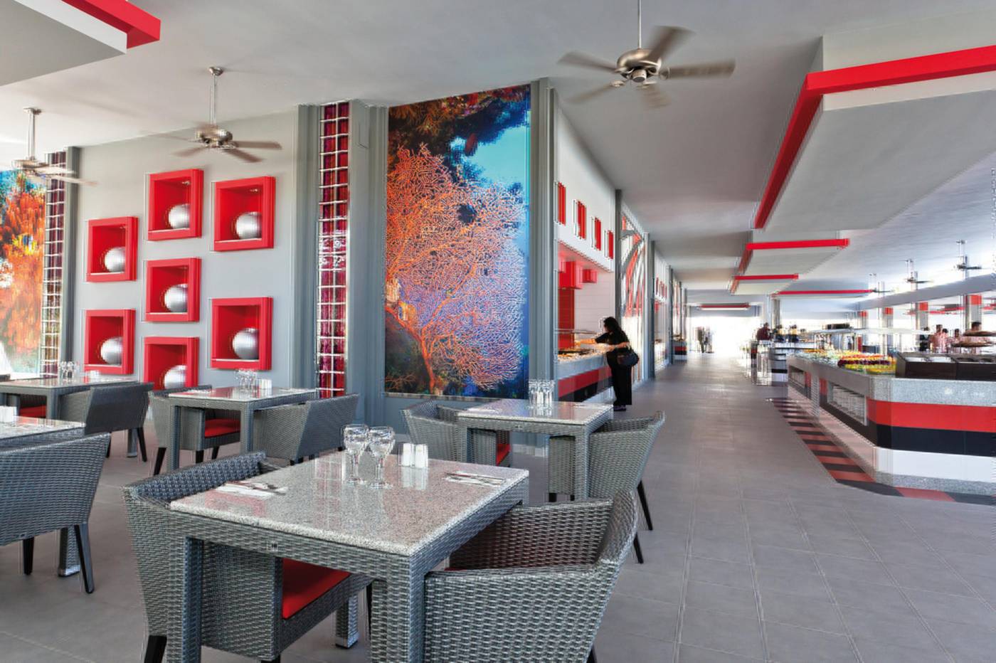 Riu-Palace-Mexico-All-Inclusive-Bar-45