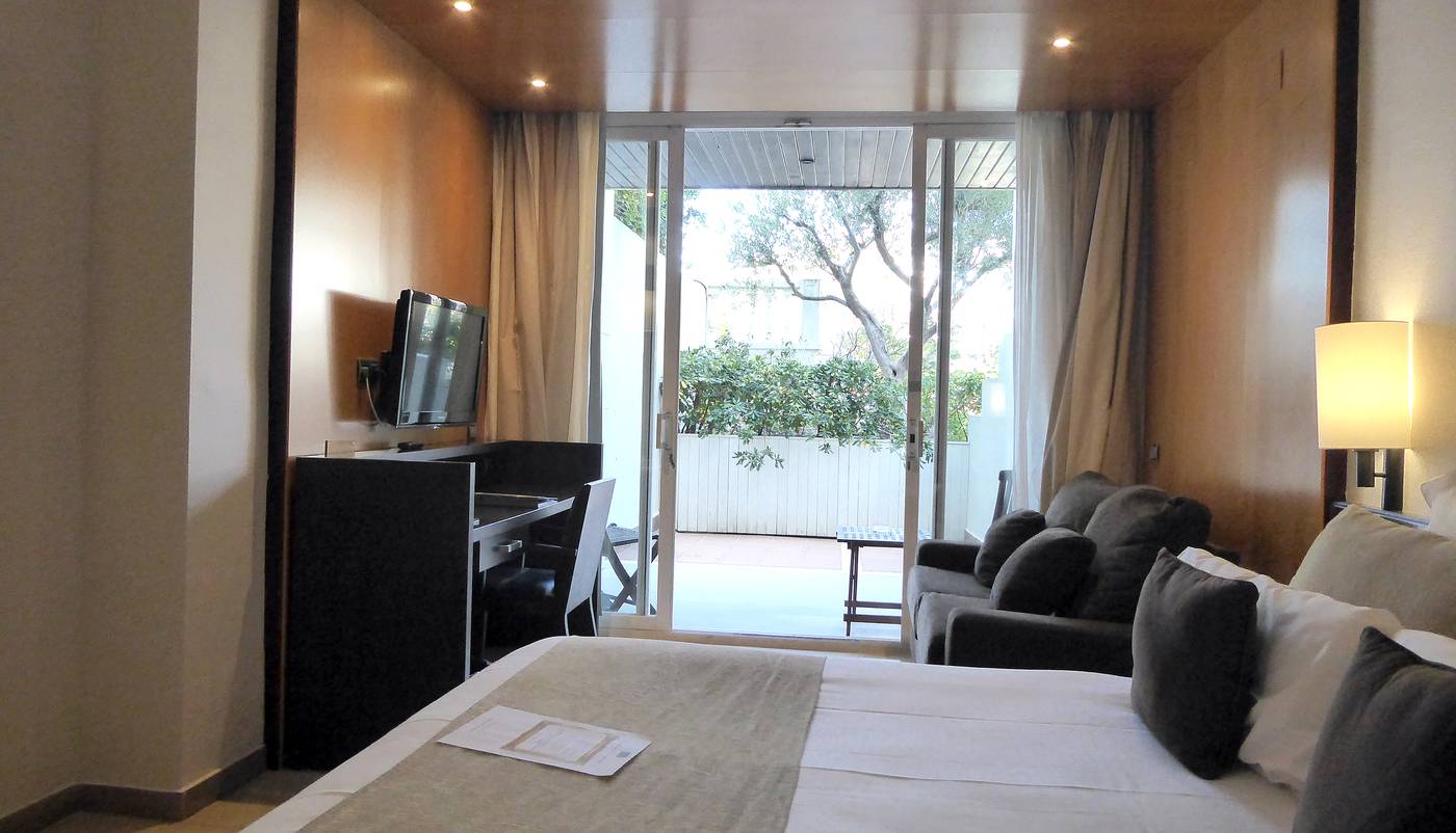 Estela-Barcelona-Room-24