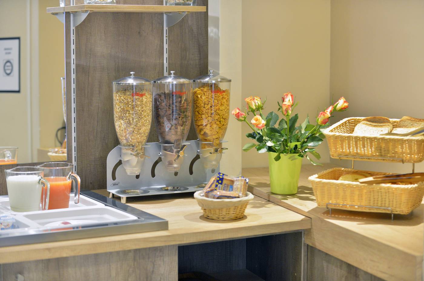 Hotel-Du-Chemin-Vert-Restaurant-25