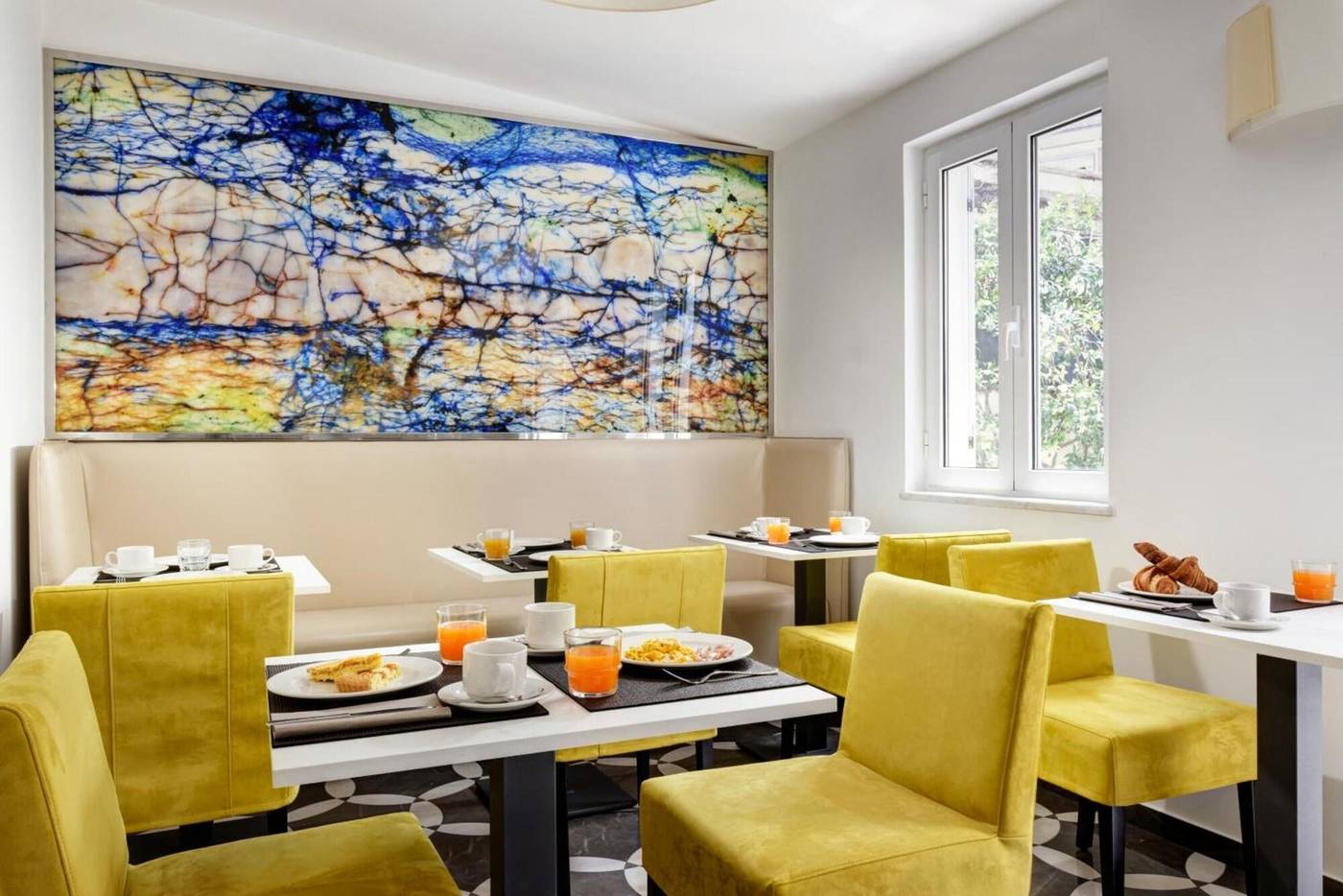 Le-Boutique-Hotel-Restaurant-10