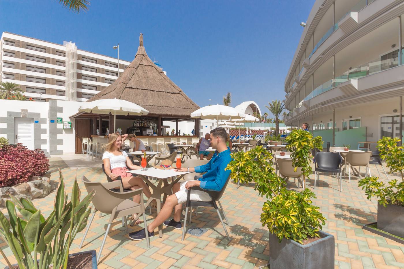 HL-Suitehotel-Playa-del-Ingles---Adults-Only-Bar-8