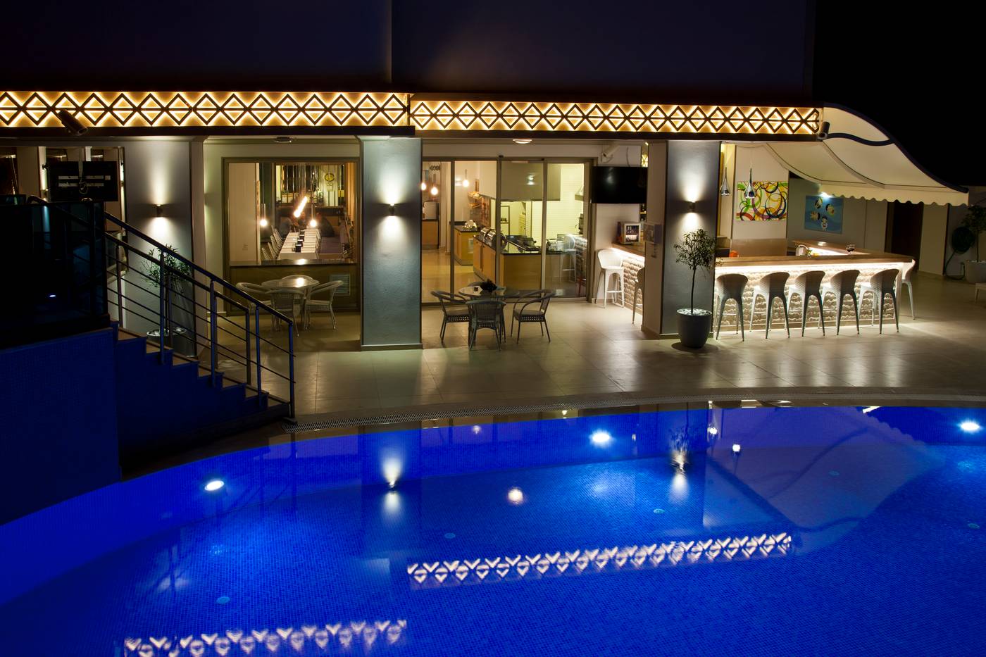 Jdw-Design-Hotel-Bar-1