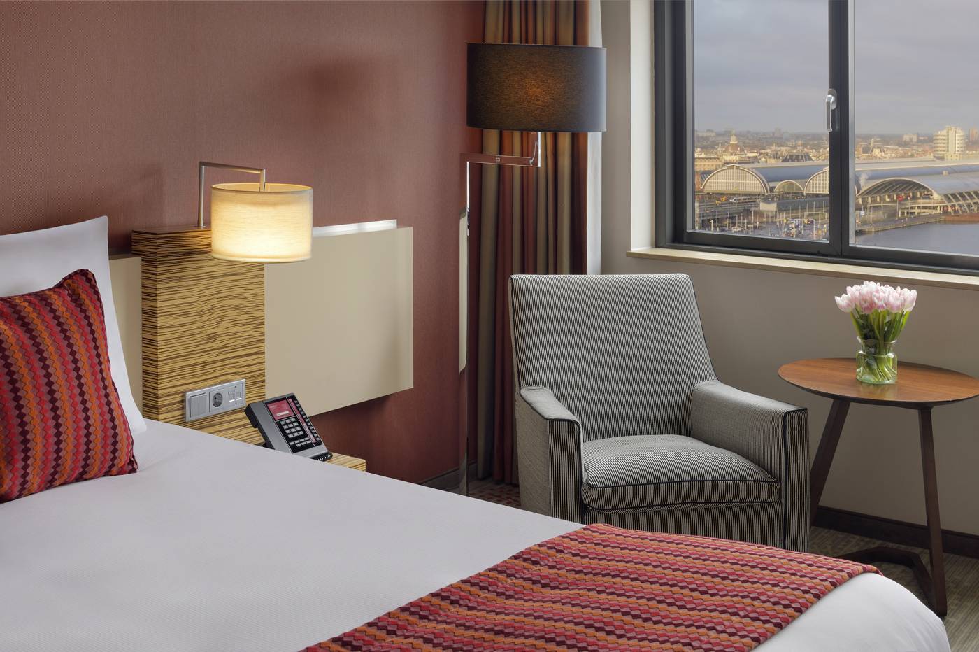 Movenpick-Amsterdam-City-Room-24