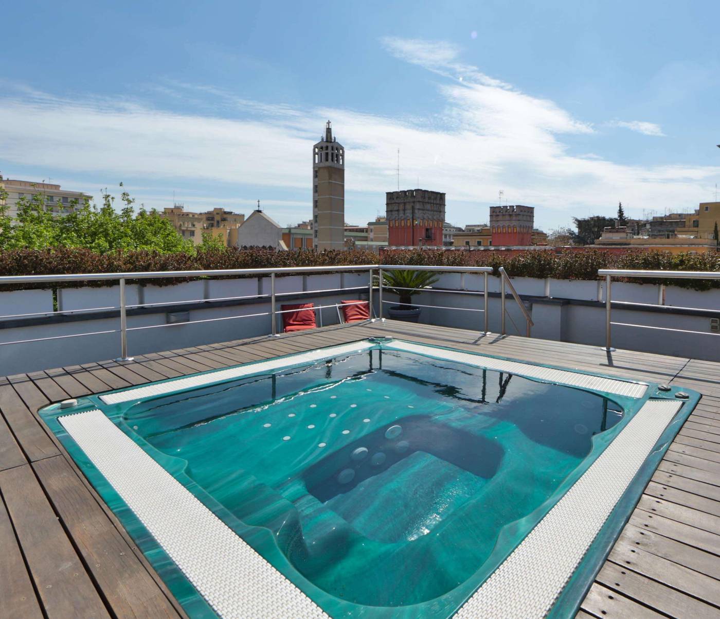 Best-Western-Cinemusic-Hotel-Pool-58