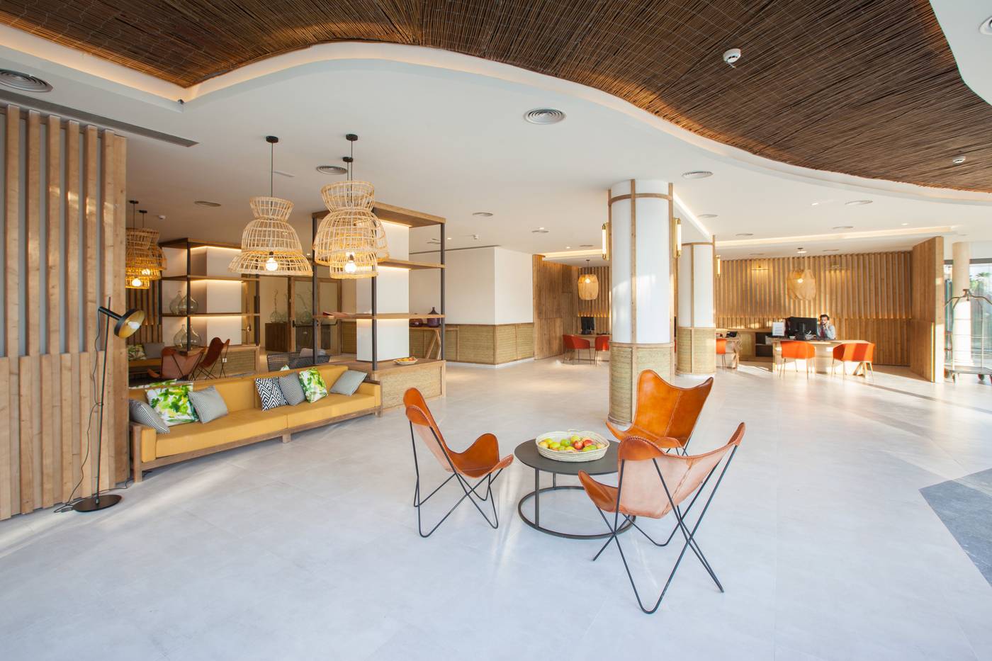 Corallium-Dunamar-by-Lopesan-Hotels-Lobby-57
