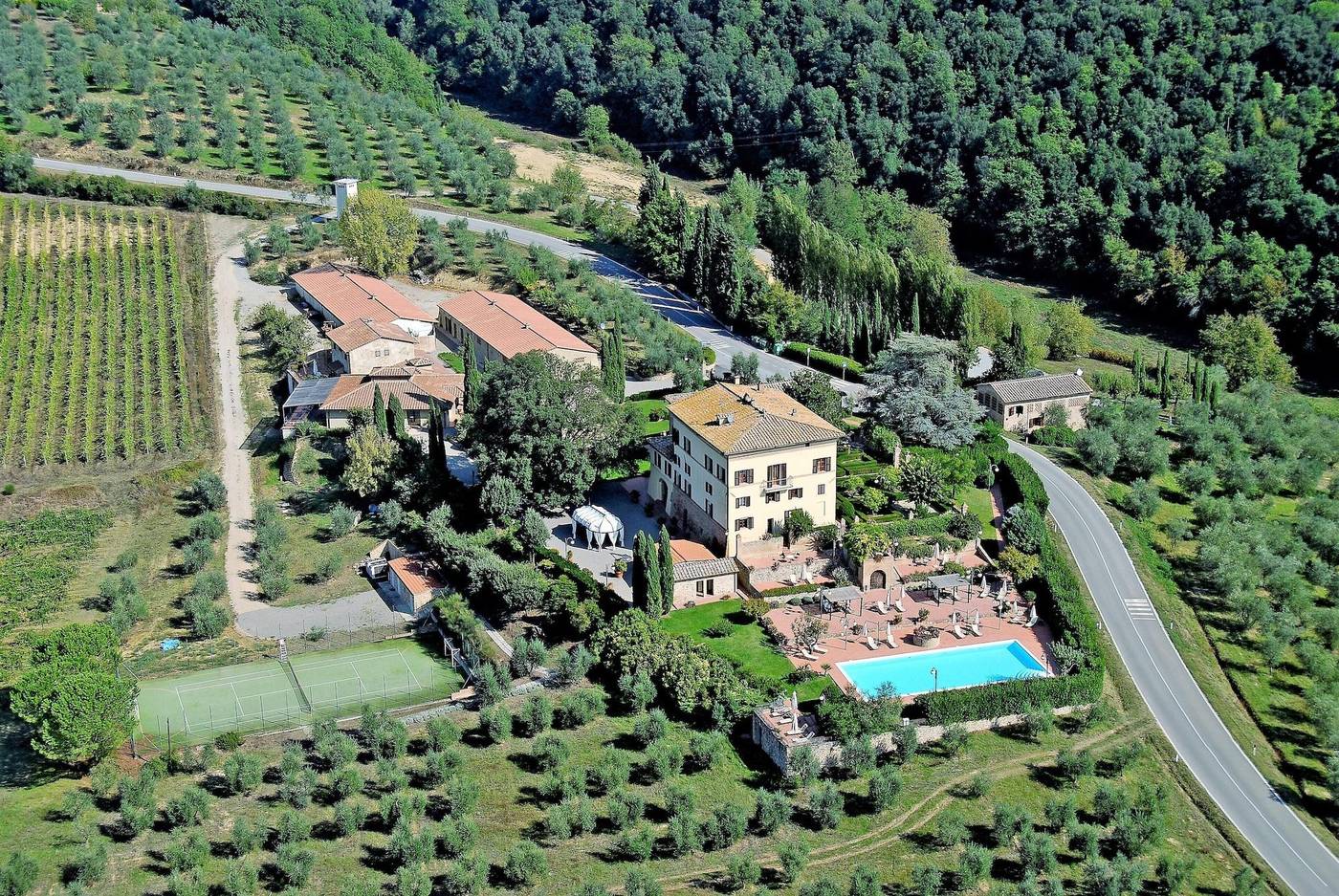 Villa-Curina-Resort-General-view-2