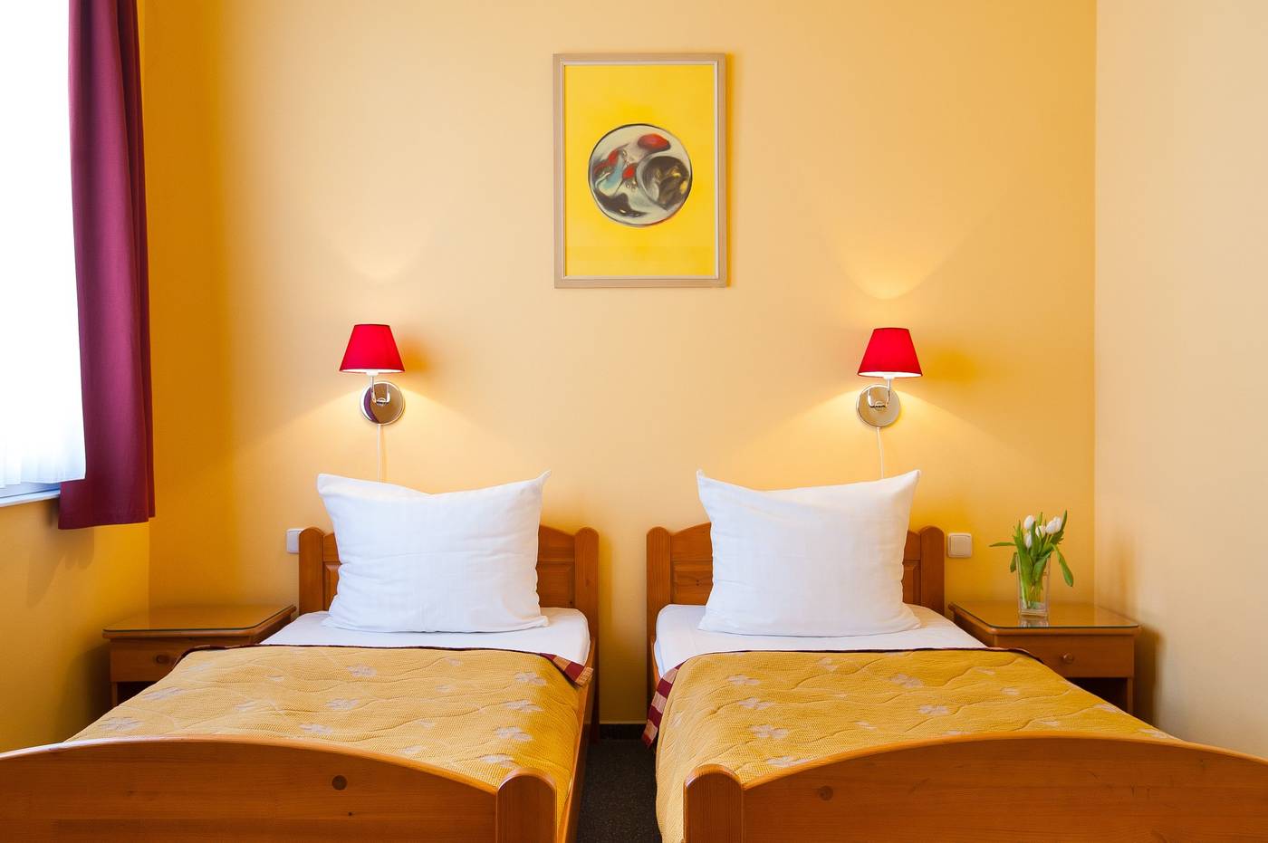 Cloister-Inn-Room-22