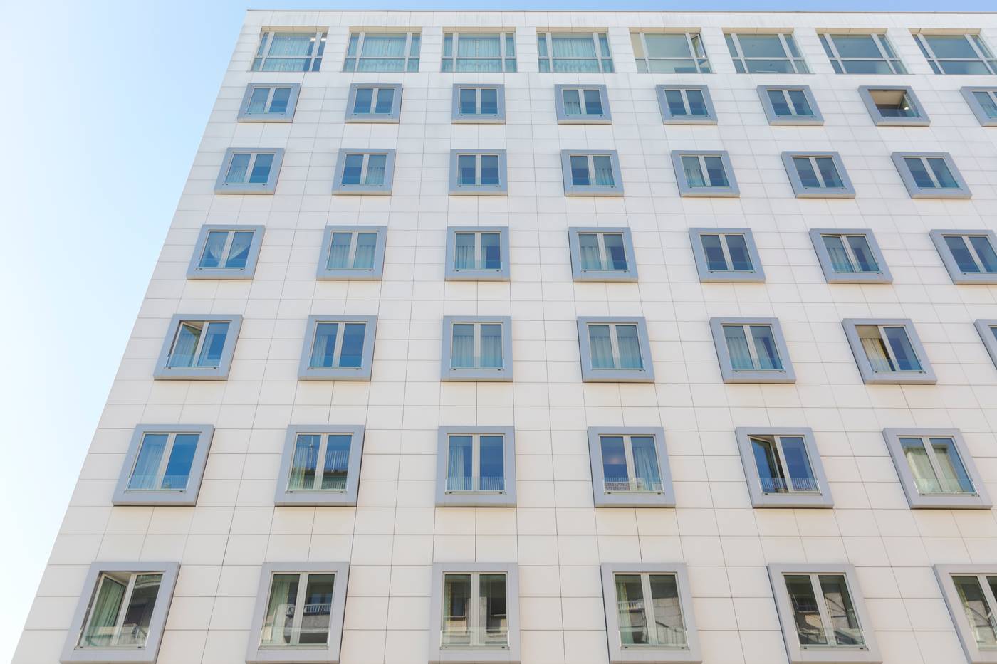 B-B-Hotel-Milano-Central-Station-General-view-8