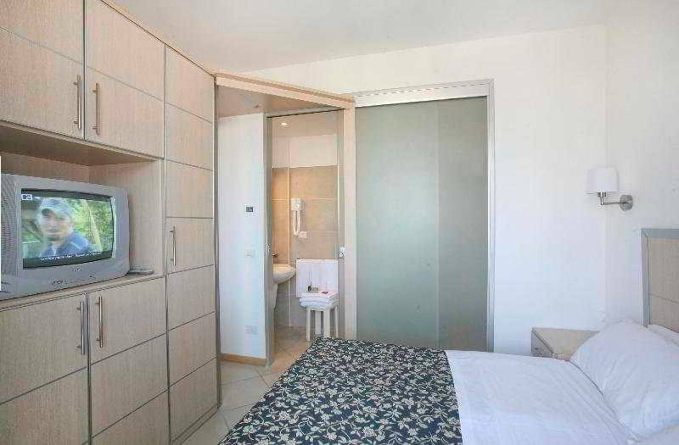 Hotel Residence T2-Italy-RIMINI-Room-5