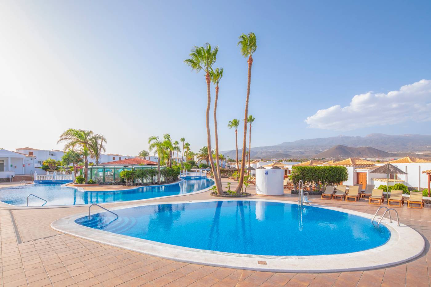 Royal-Tenerife-Country-Club-Pool-3