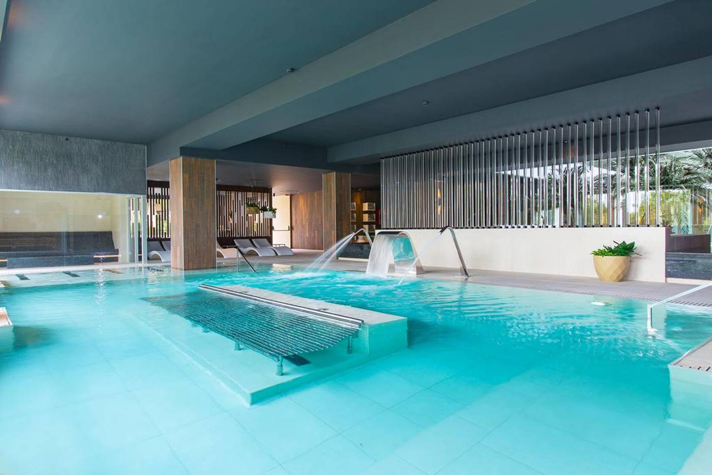 The Oasis by Don Carlos Resort - Adults Only