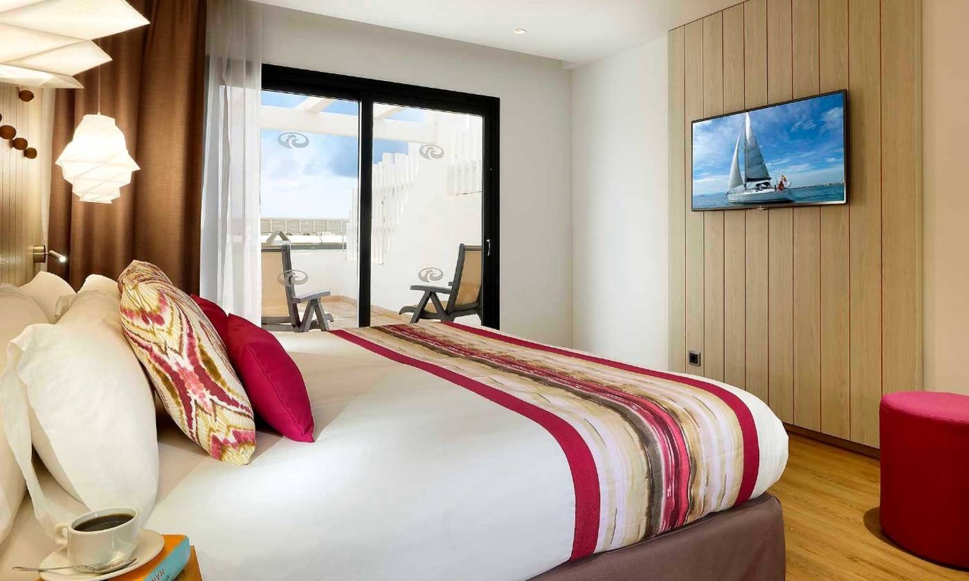 Grand-Palladium-White-Island-Resort---Spa-Room-21