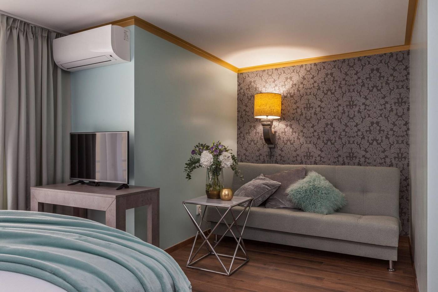 Gorgeous-Prague-Rooms-Room-30