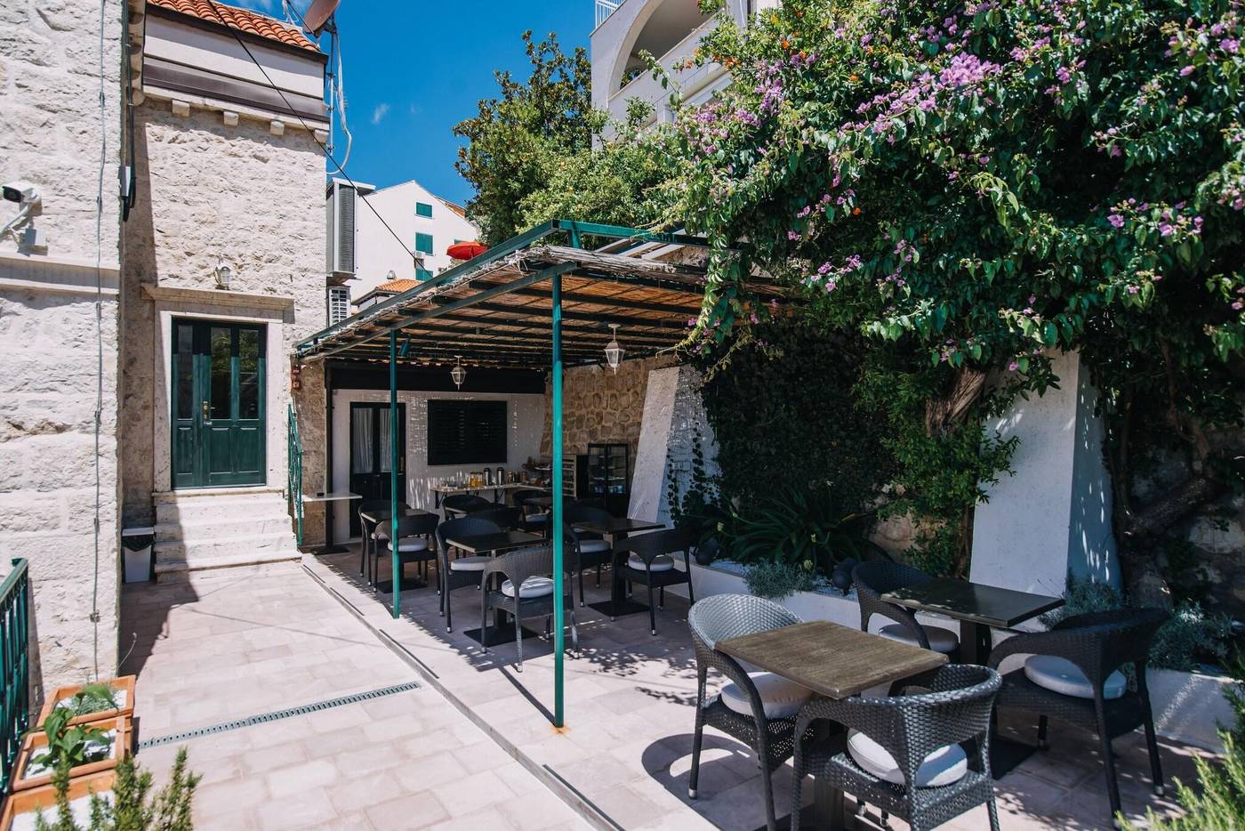 Villa-Allure-Of-Dubrovnik-Restaurant-12