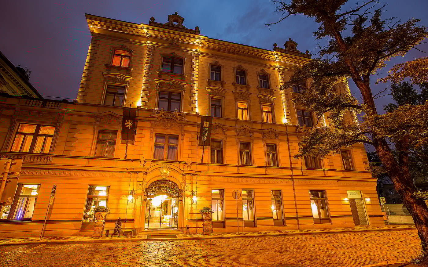Le-Palais-Art-Hotel-Prague-General-view-2