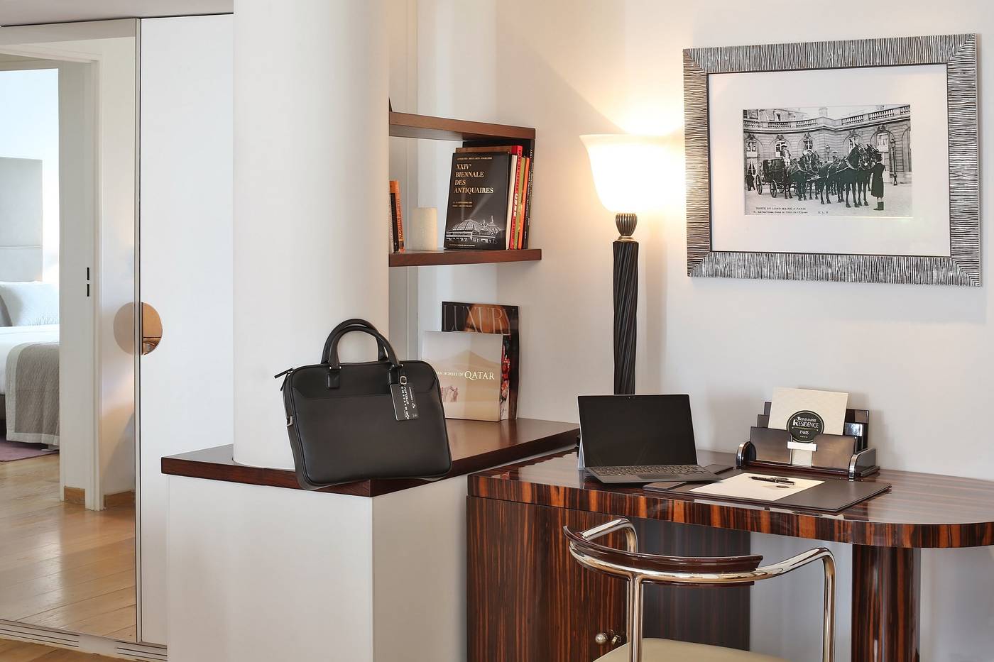 Montmartre-Residence-Paris-Room-4