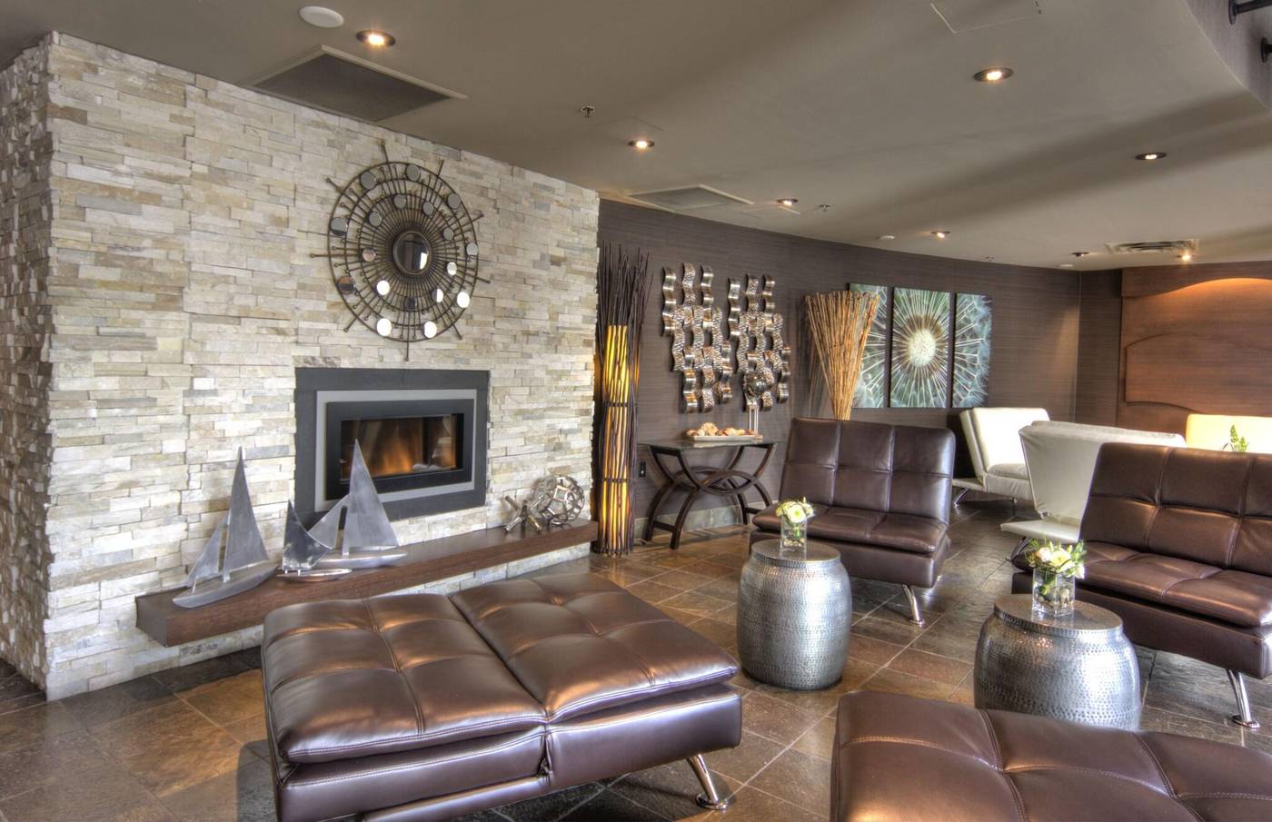 The-Lonsdale-Quay-Lobby-5