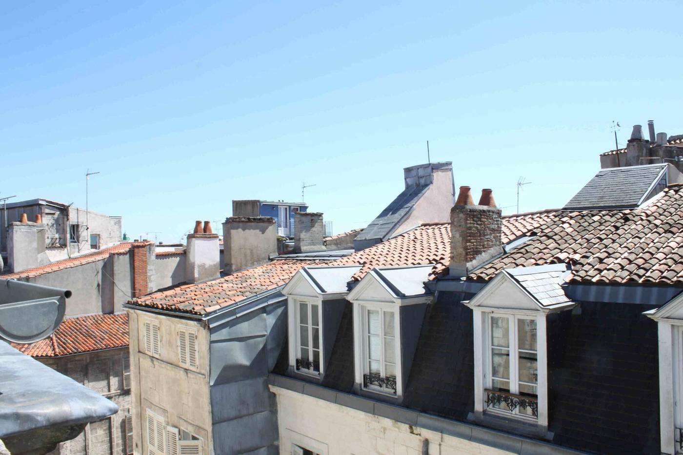 Hotel Henri Iv-France-LA ROCHELLE-General view-9